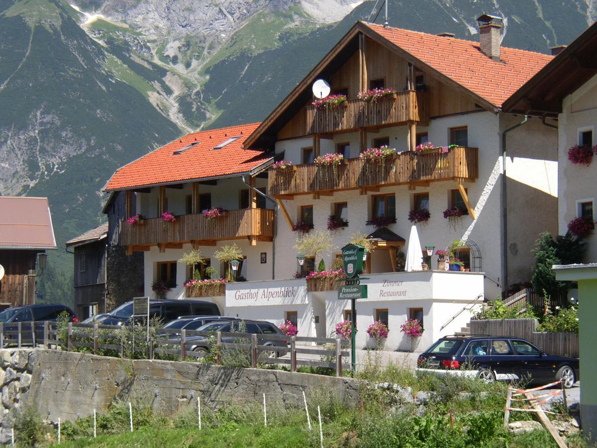 Gasthof Alpenblick Tobadill Bagian luar foto